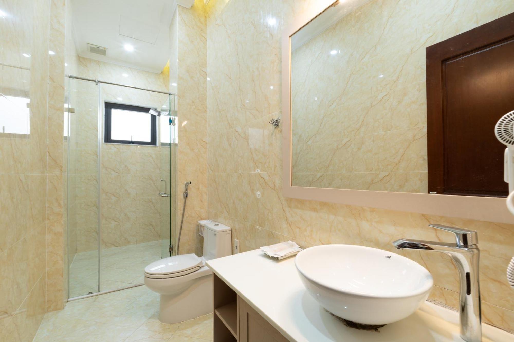 N Queen Apartment Hotel ダラット エクステリア 写真